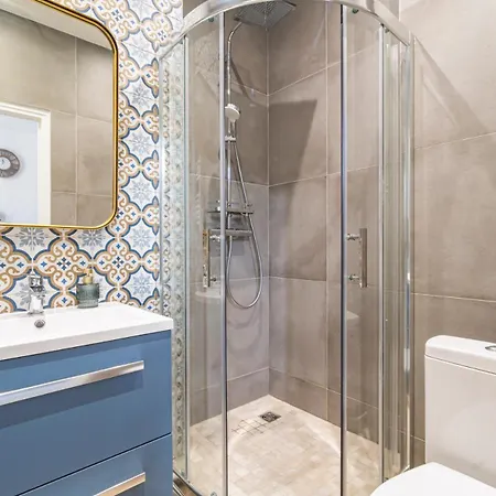 Mm Centre Bacquenois 아파트